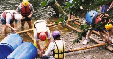 Raft-Building-Stag-Party-Carlingford